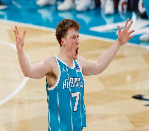 意乙巴勒莫,对阵曼托瓦,往绩交锋均,乐彩,乐彩体育,LeCai,乐彩体育官网