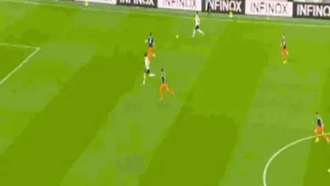 拜仁2-3惊险逆袭，阿隆索德甲领跑6分，凯恩平纪录，积分榜3-7名次仅差2分